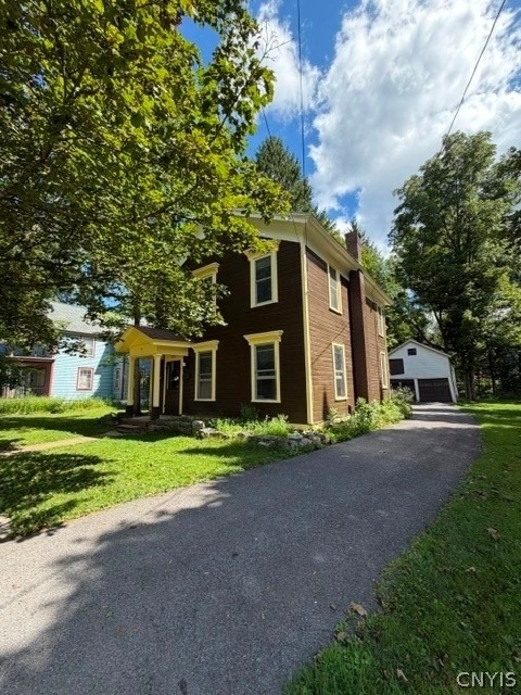 41 Maple Avenue - Photo 0