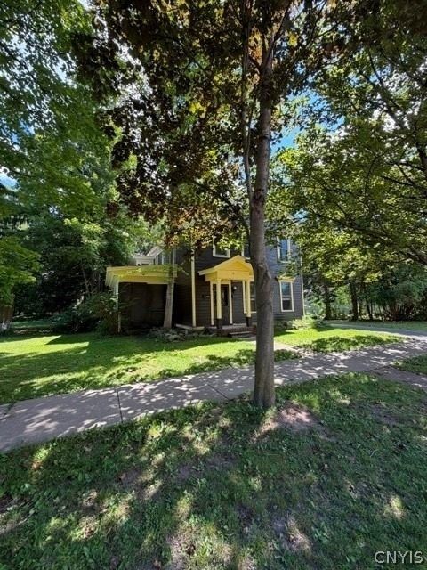 41 Maple Avenue - Photo 1