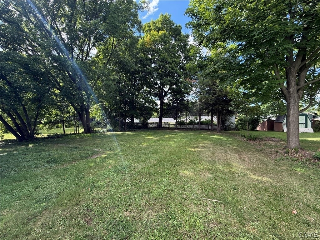 145 W Seneca Street - Photo 16