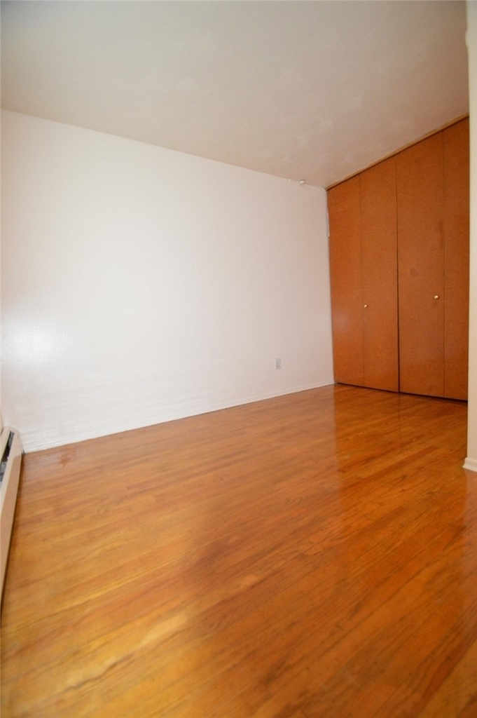 154 Park Avenue - Photo 3