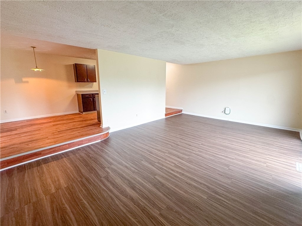 10-2 High Gate - Photo 3