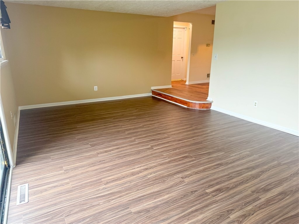 10-2 High Gate - Photo 2