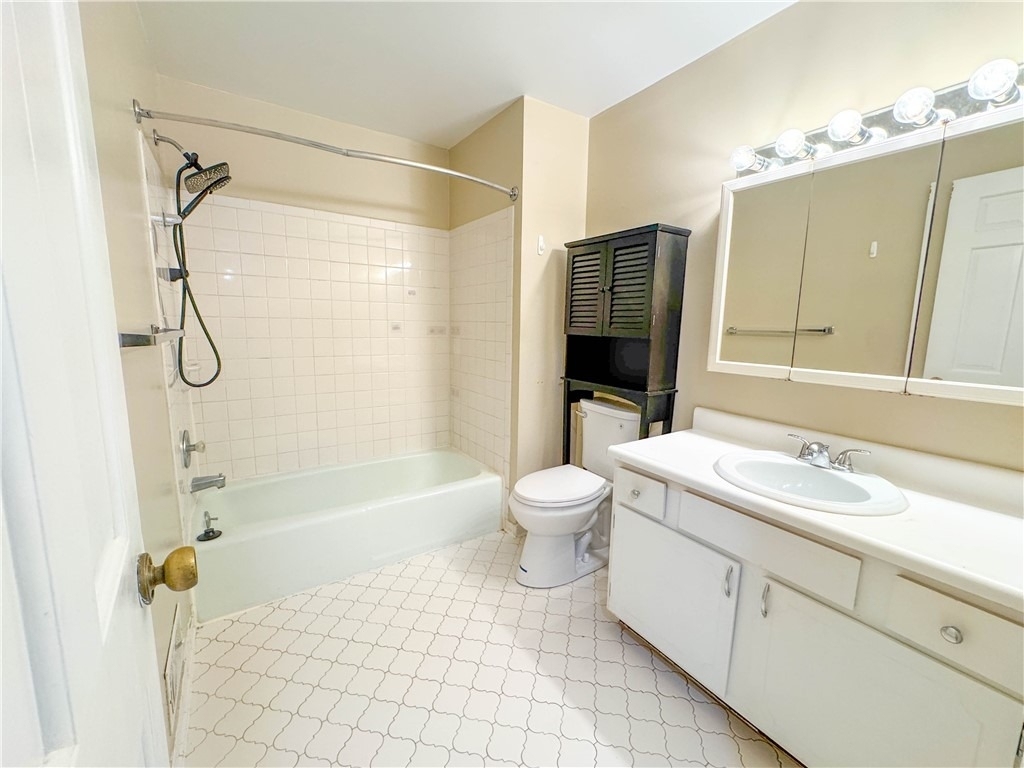 10-2 High Gate - Photo 8