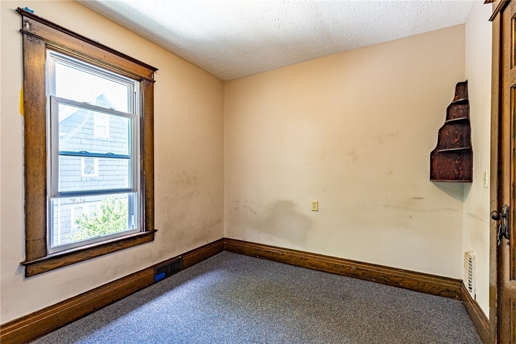 791 Norton Street - Photo 8