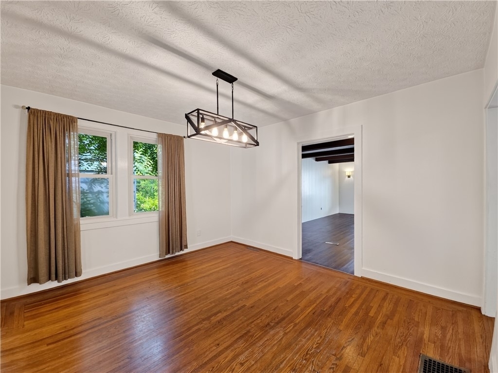 140 Irvington Road - Photo 3