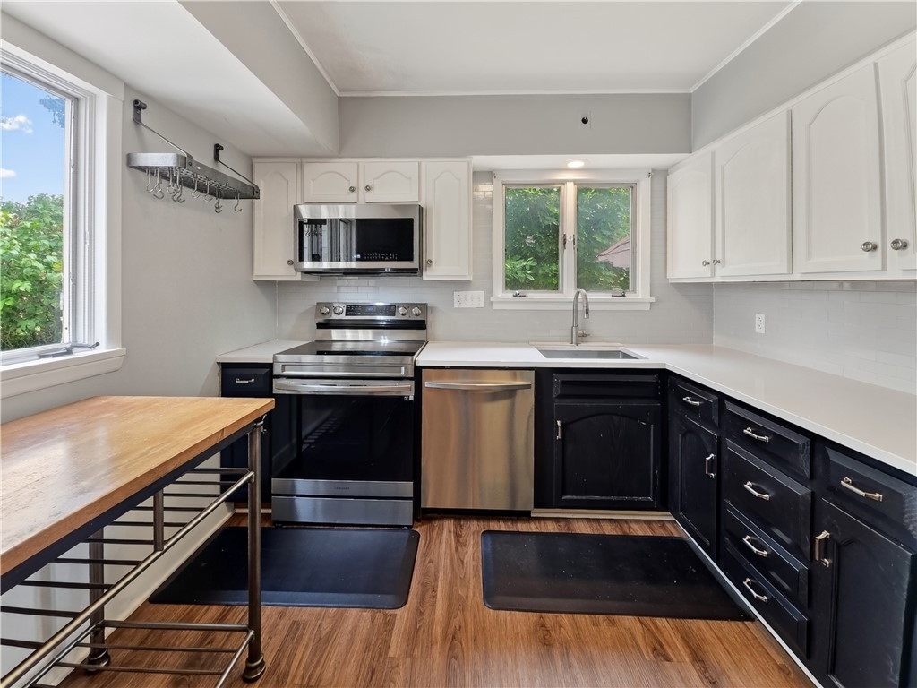 140 Irvington Road - Photo 7