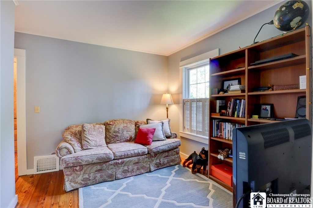 47 Bentley Avenue - Photo 18