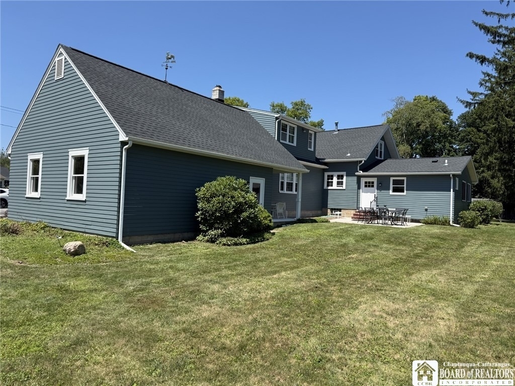 47 Bentley Avenue - Photo 3