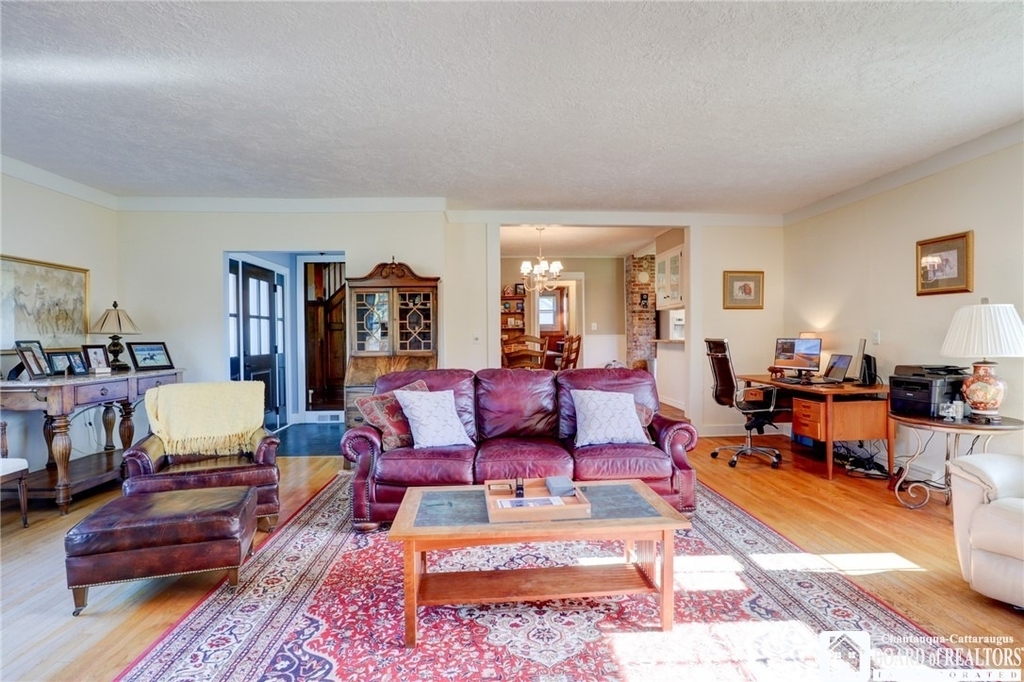47 Bentley Avenue - Photo 7