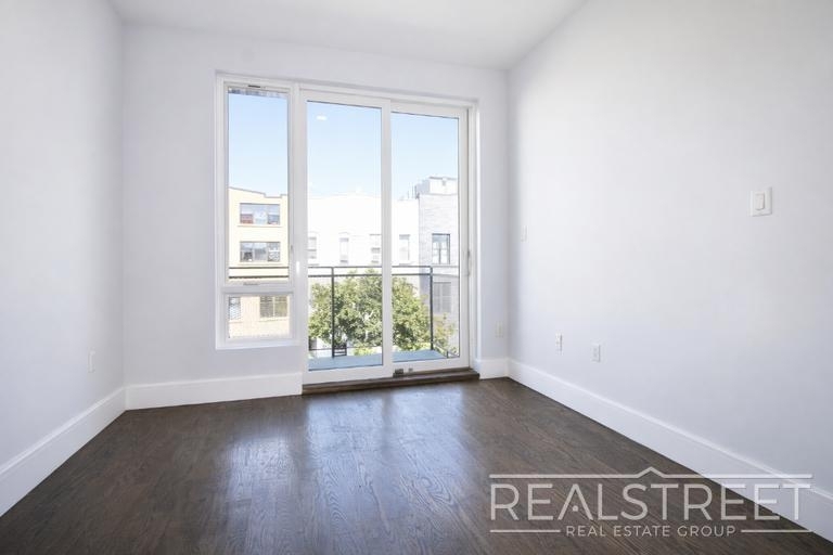 100 Himrod St - Photo 6