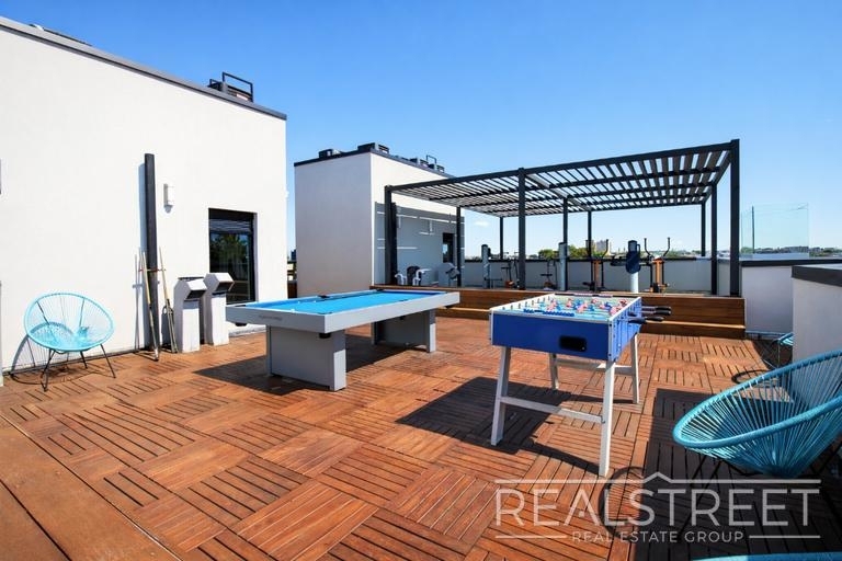 100 Himrod St - Photo 11
