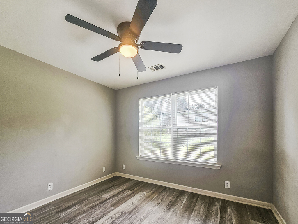 35 Chapman Way - Photo 13
