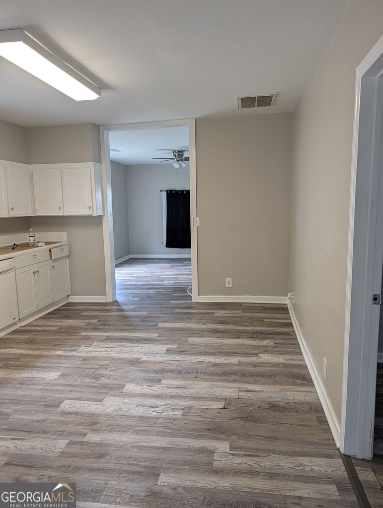 24 Alley Street - Photo 7