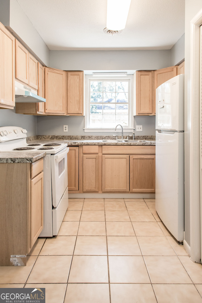110 Kentshire Avenue - Photo 5