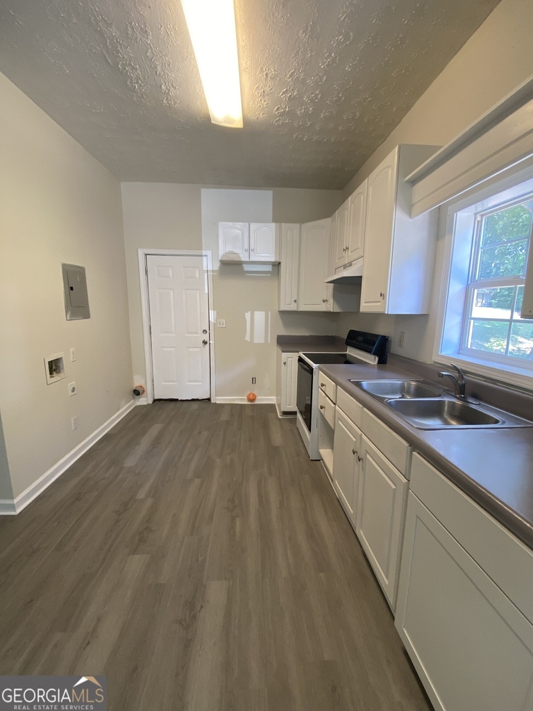 125 Hubbard Street - Photo 5