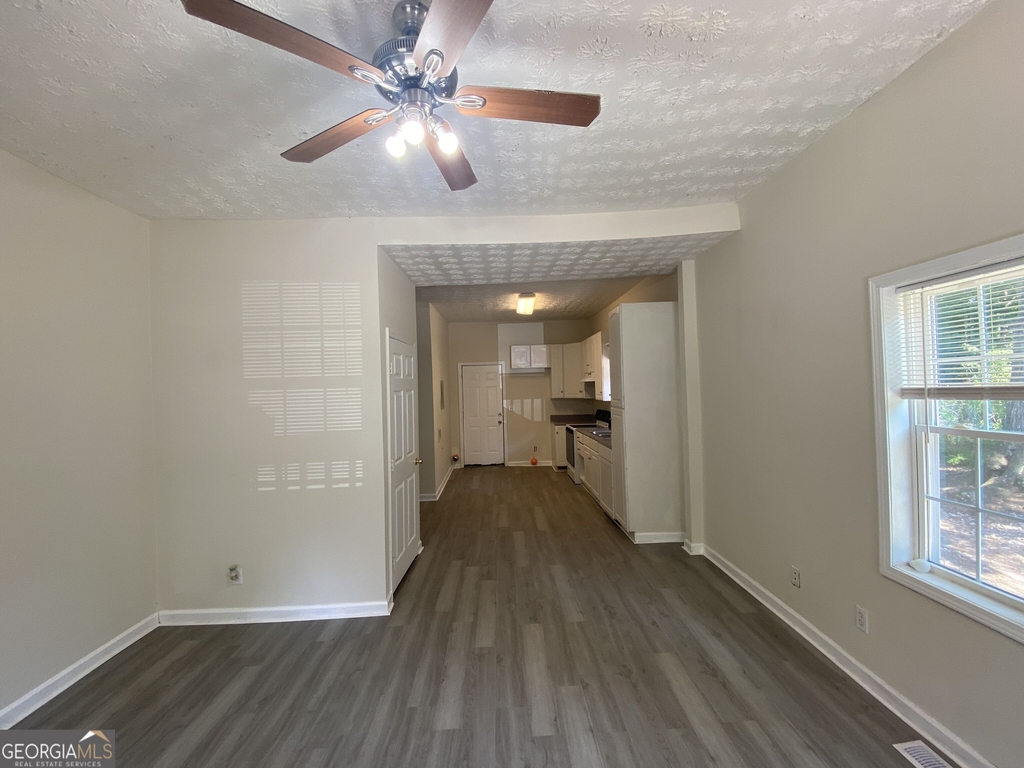 125 Hubbard Street - Photo 1