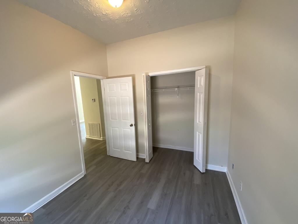 125 Hubbard Street - Photo 11