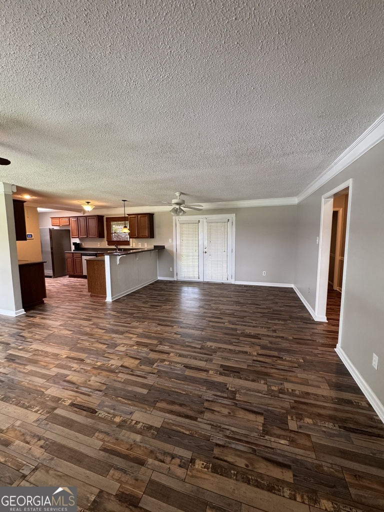 209 Todd Circle - Photo 1
