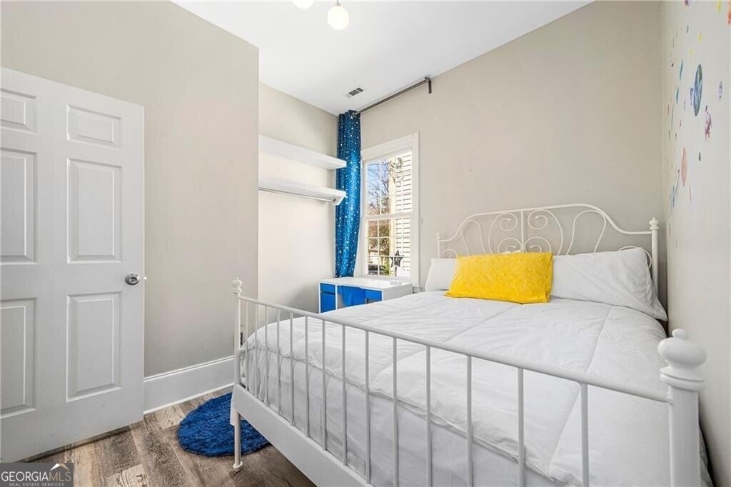 1099 Center Street Nw - Photo 4