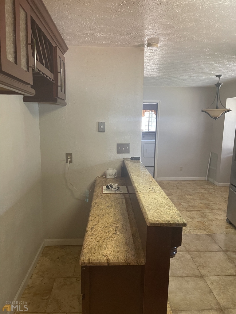 1088 Sherrington Drive - Photo 3