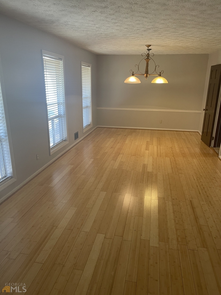 1088 Sherrington Drive - Photo 5