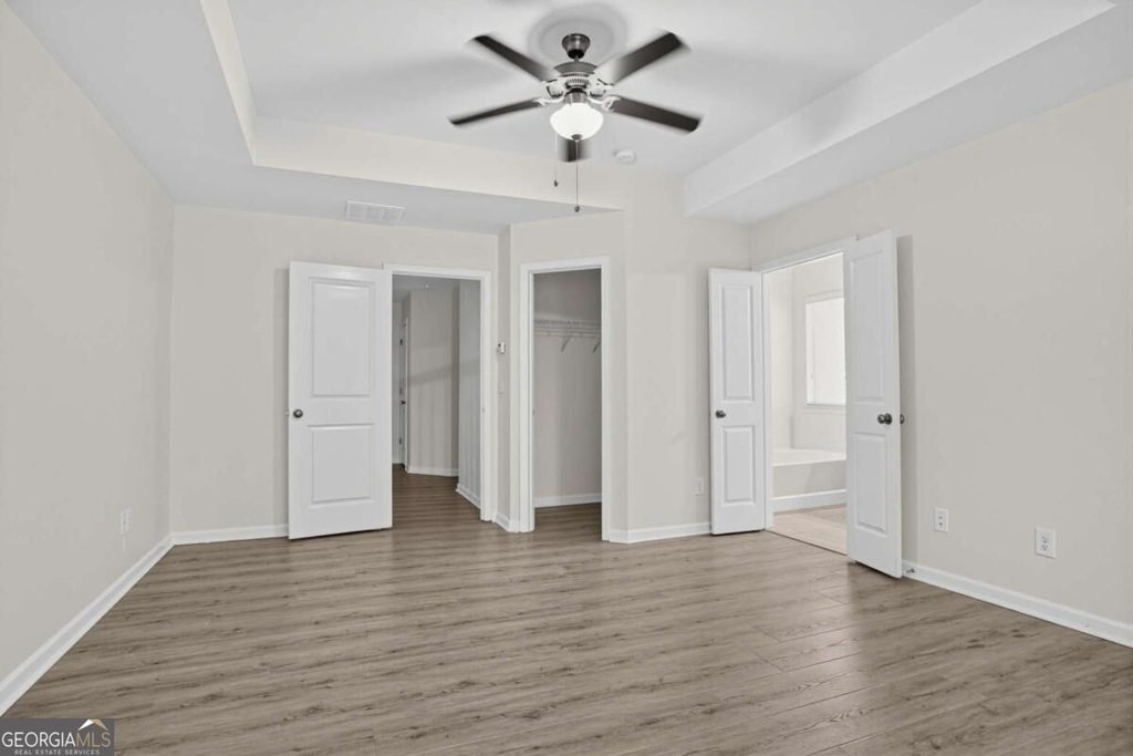 4933 Longview Walk - Photo 10