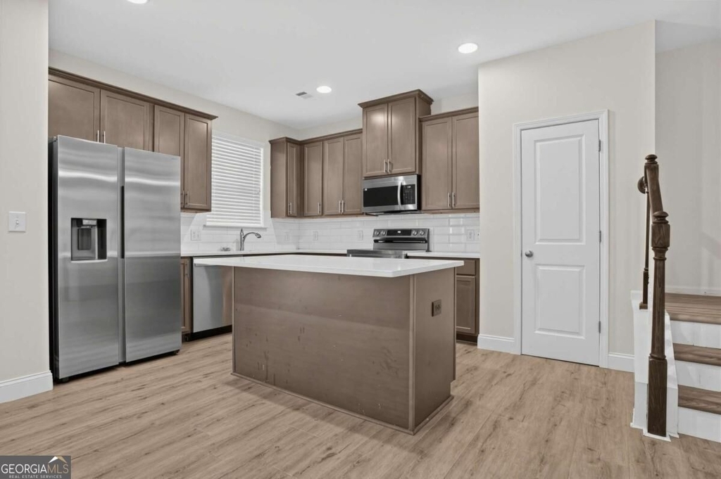 4933 Longview Walk - Photo 5