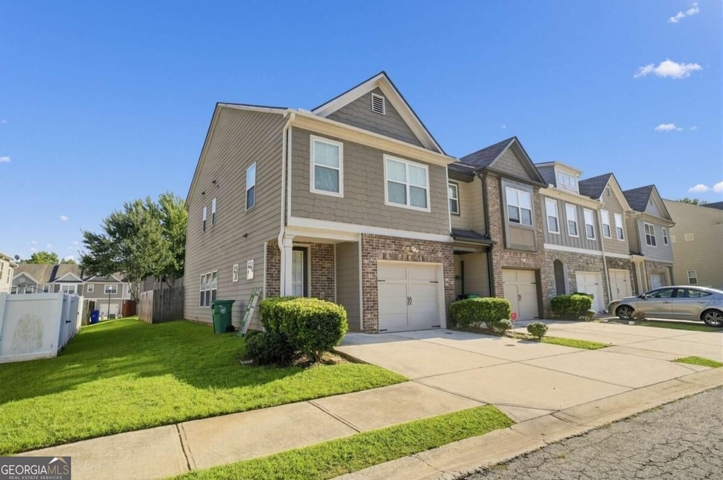 4933 Longview Walk - Photo 0
