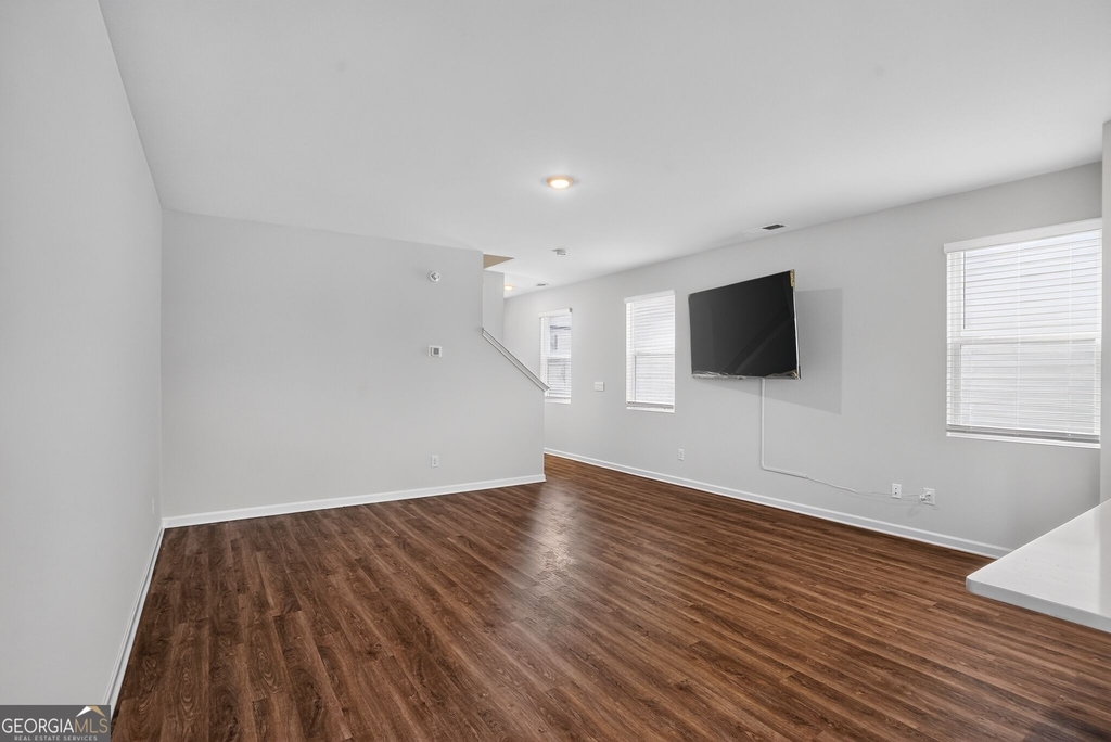 11920 Aukerman Way - Photo 7