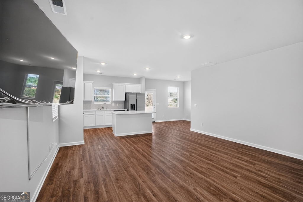 11920 Aukerman Way - Photo 5