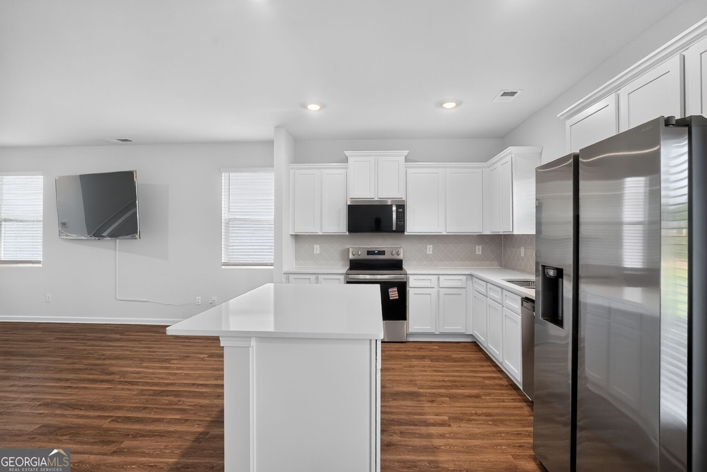 11920 Aukerman Way - Photo 3