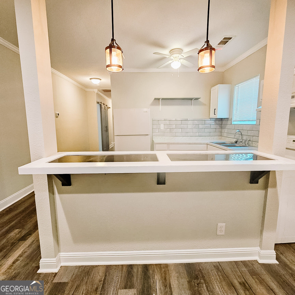 408 Boulevard Street - Photo 2