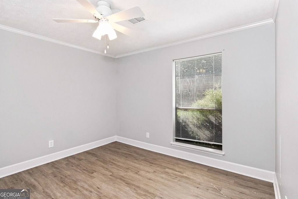 1374 Smokey Mountain Court - Photo 9