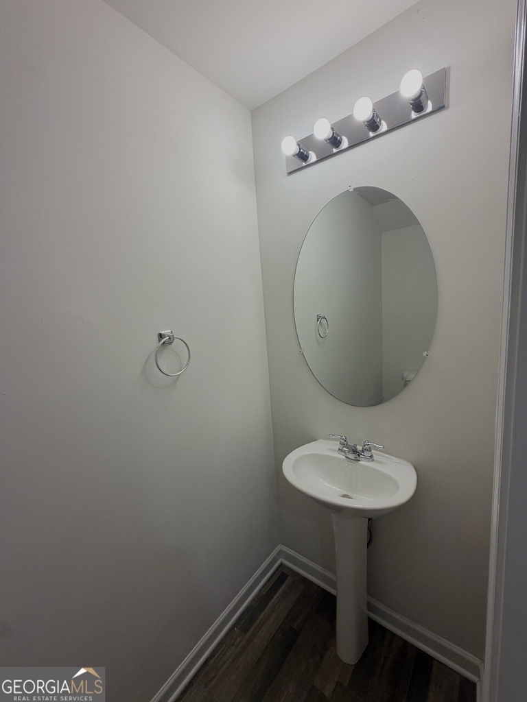 506 Amelia Court - Photo 4