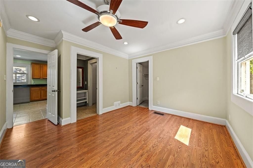 2220 Newnan Street - Photo 14