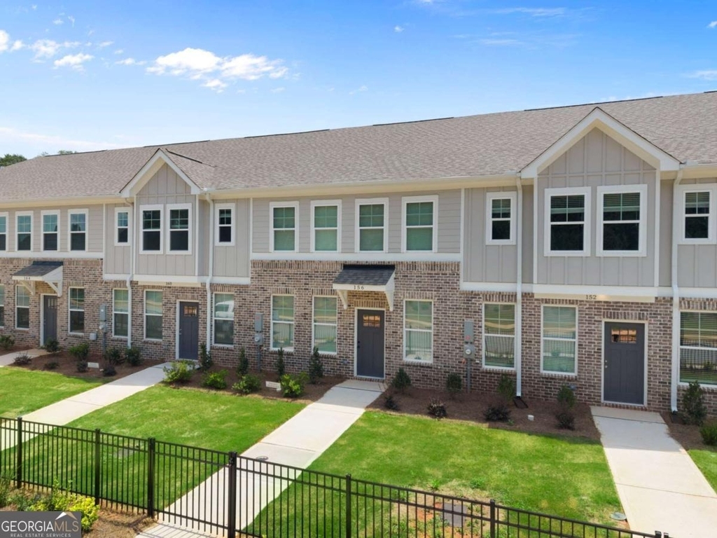 156 Flier Drive - Photo 3