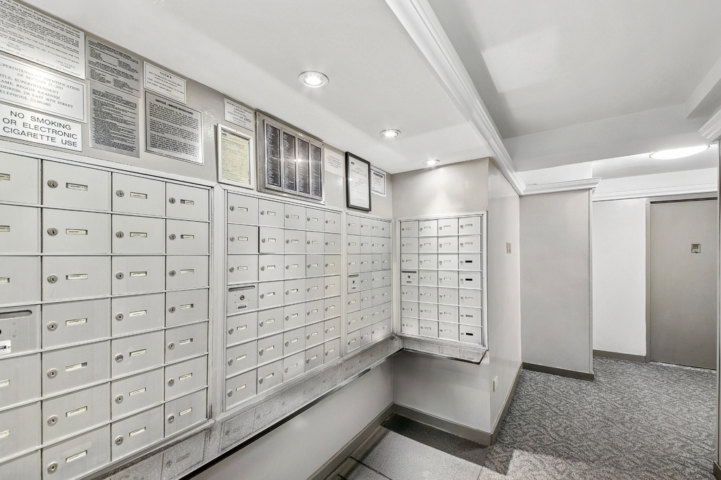 East 36th Street - Photo 5