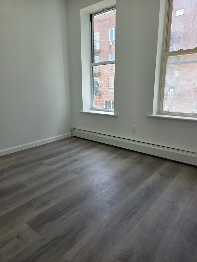 2226 63rd Street - Photo 6