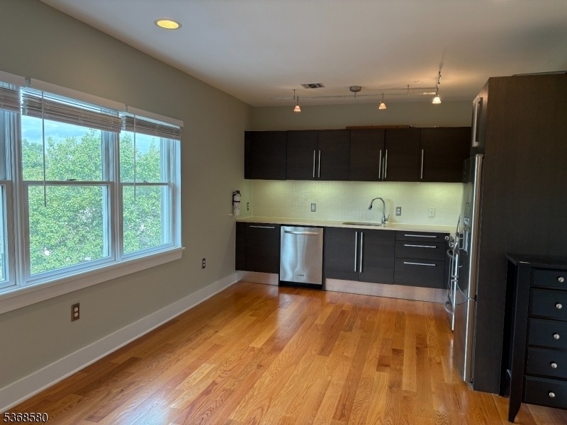 268 Main St, Unit 1 - Photo 2