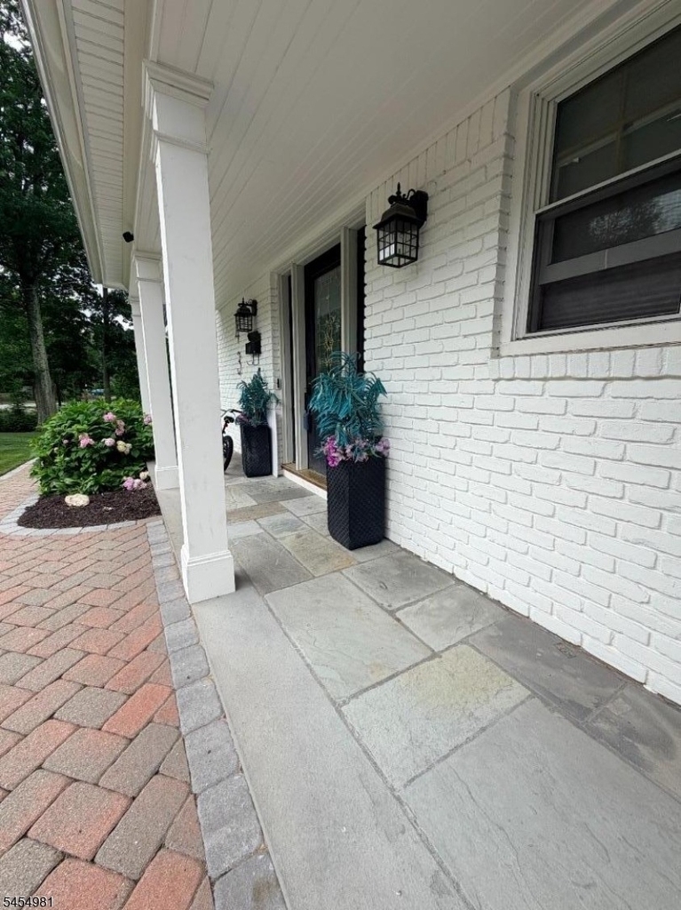 43 Edgewood Ave - Photo 6