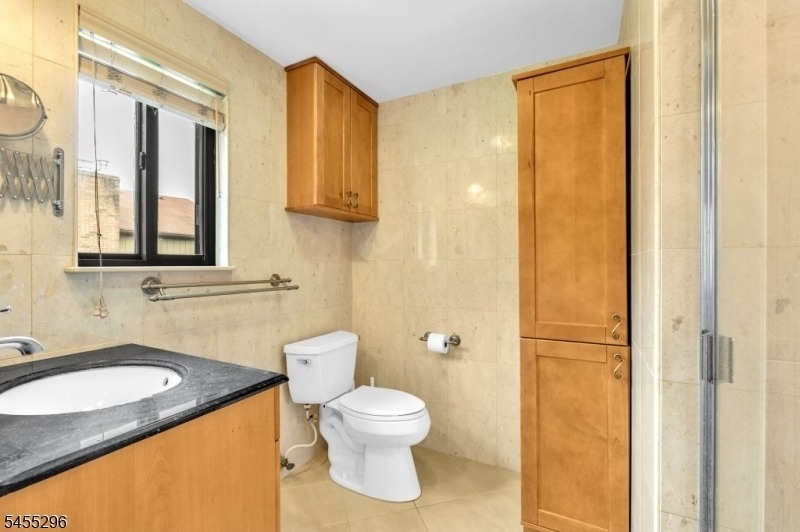 38 Park St - Photo 8