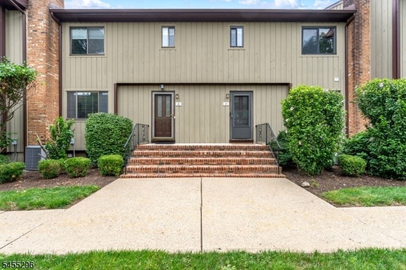 38 Park St - Photo 0