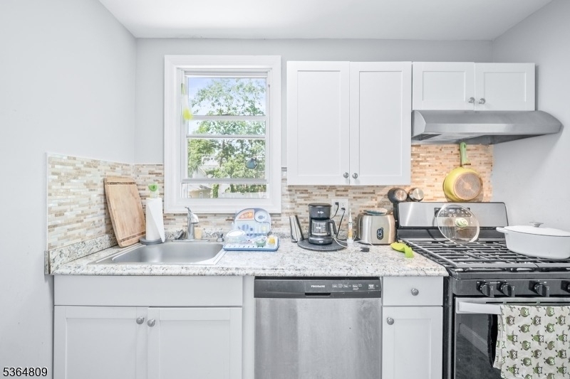 26 Hillside Ave - Photo 10