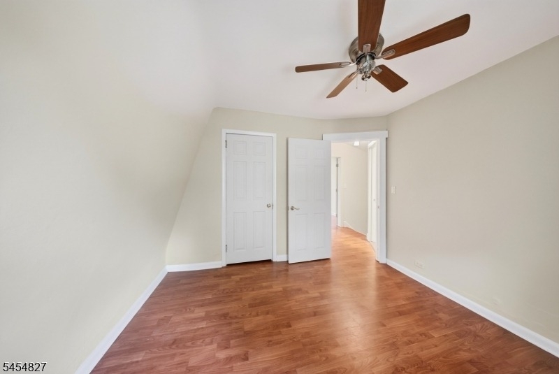 1871 W 4th St - Photo 16
