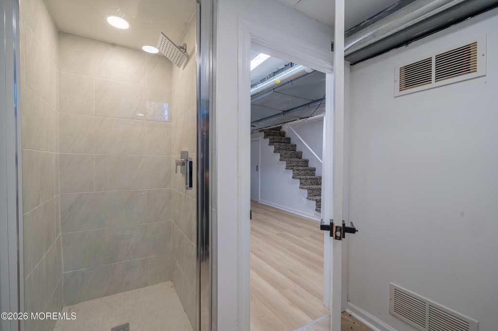 1001 Norwood Avenue - Photo 17