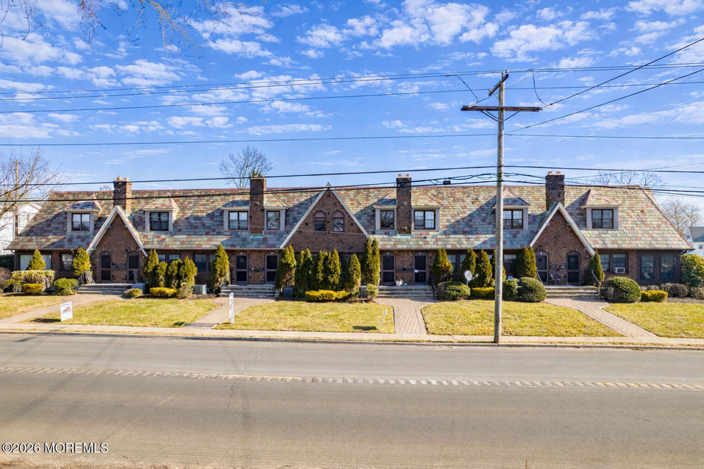 1001 Norwood Avenue - Photo 0