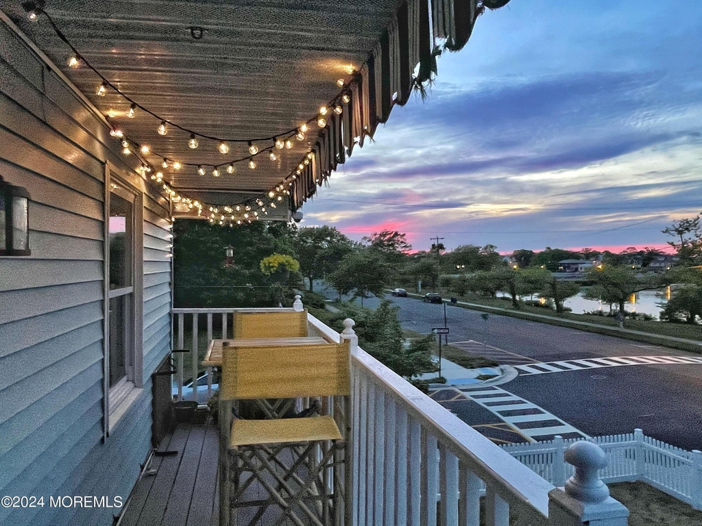 310 5th Avenue - Photo 0