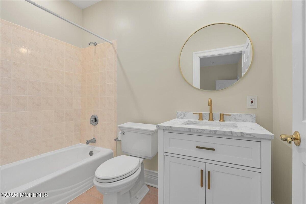 410 1st Avenue - Photo 28