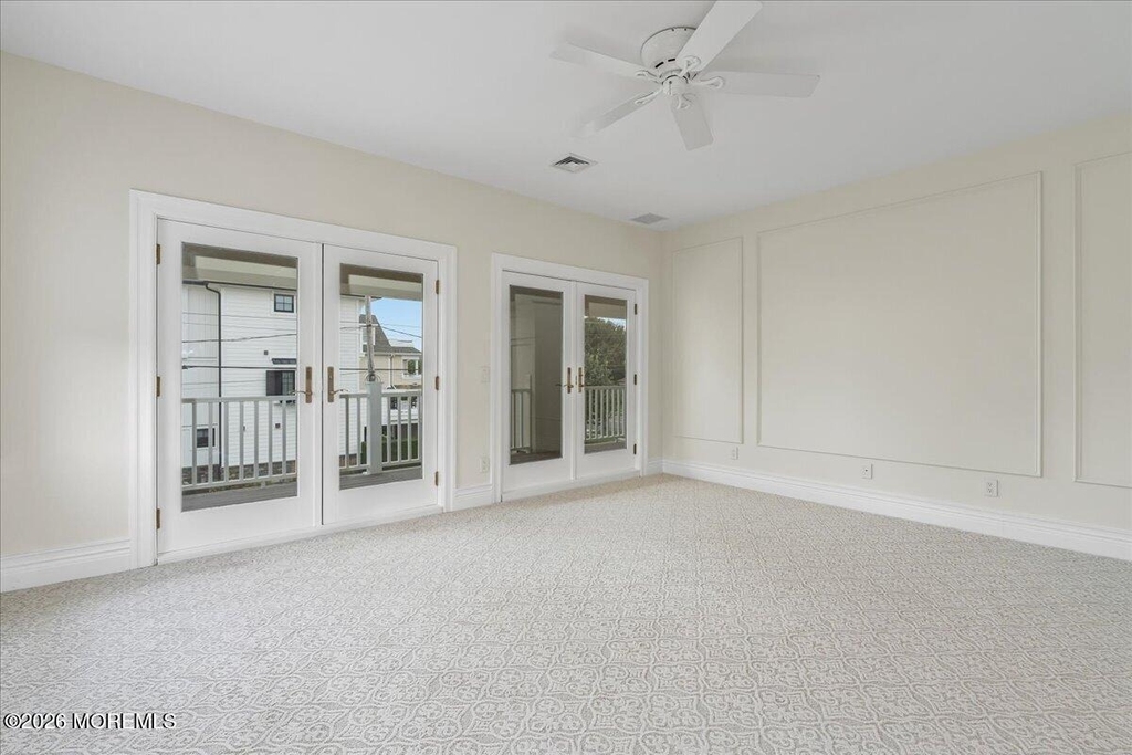 410 1st Avenue - Photo 30