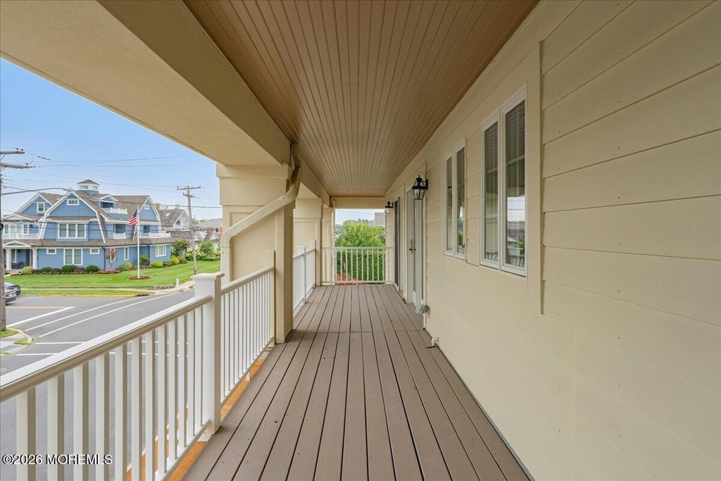 410 1st Avenue - Photo 46